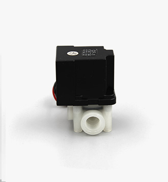 Self-control solenoid valve