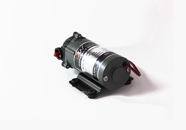 Pressure regulating self-priming pump63-50G