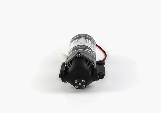 Pressure regulating self-priming pump63-100G